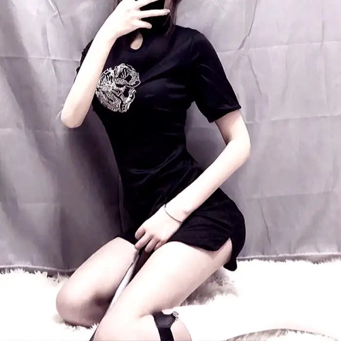毫不神圣
